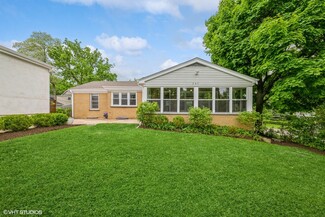 247 Washington Ave Unit 2, Highwood, IL 60040