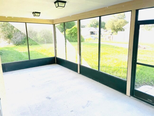 2550 India Blvd, Deltona, FL 32738 - photo 4