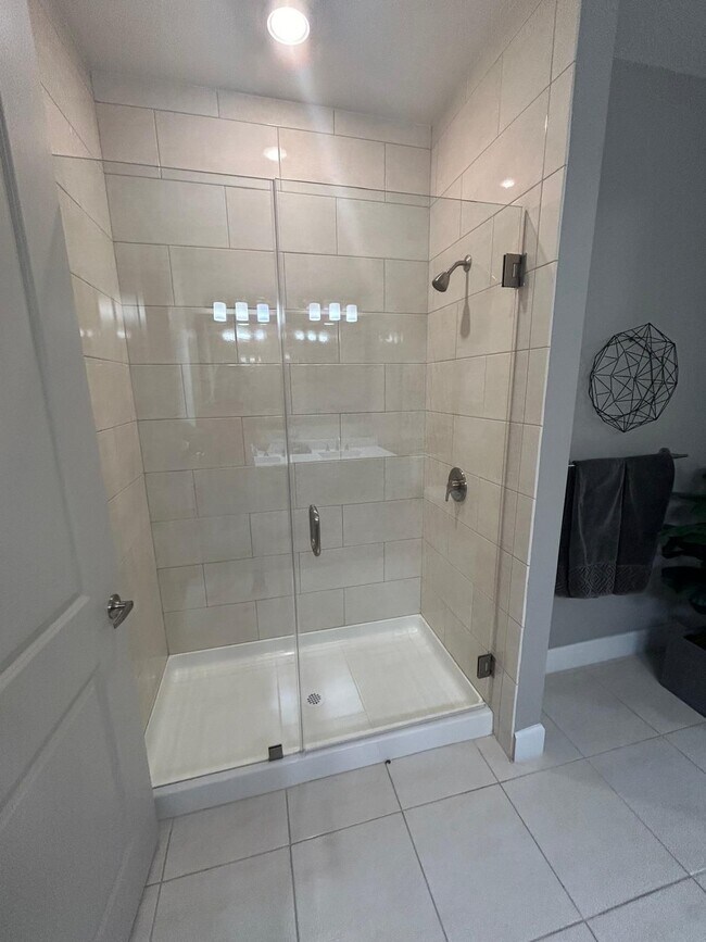 4797 NW 85th Ave unit A1, Miami, FL 33166 - photo 6