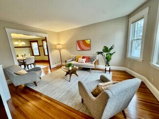 324 Beech St Unit 1, Boston, MA 02131