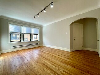 2329 N Rockwell St, Chicago, IL 60647