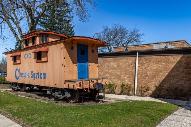 Chessie's Restaurant offers dining in a train car within Barrington Hills at certain times.