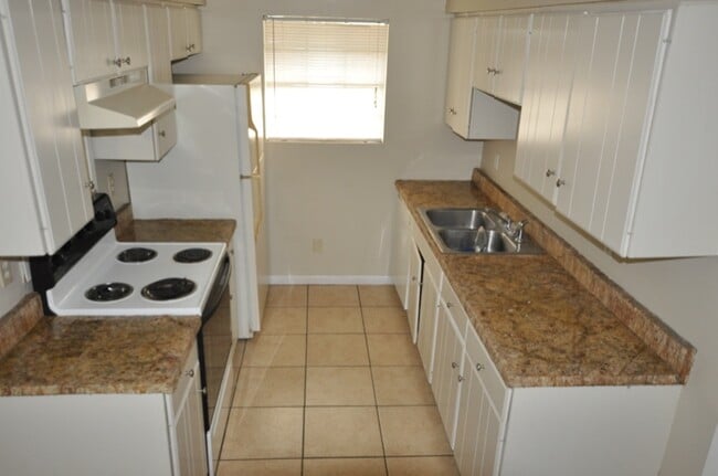 107 Antoinette St, Lafayette, LA 70503 - photo 6