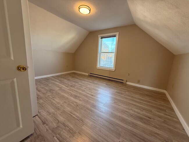25 Holman St unit 3, Attleboro, MA 02703 - photo 6