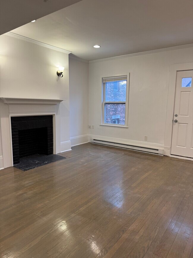 1408 Beacon St unit 3, Brookline, MA 02446 - photo 2