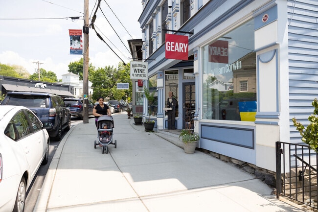 Millerton is the center and hub of the North East neighborhood and there are lots of local shops and restaurants to enjoy.