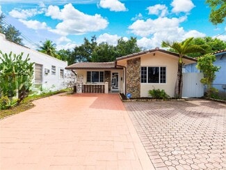 33 NW 58th Ct, Miami, FL 33126