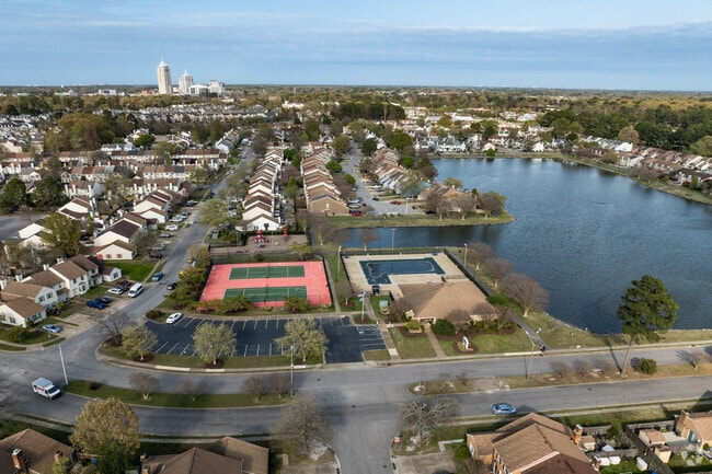 The Kempsville Lake community boasts its own tennis court, playground, and pool.​