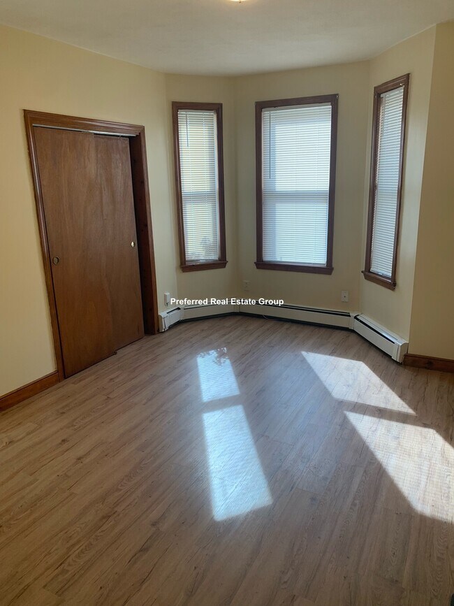 96 Millet St unit 1, Dorchester Center, MA 02124 - photo 5