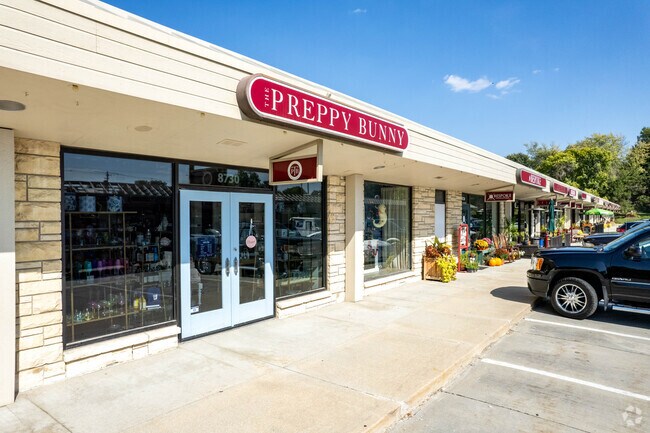 The Preppy Bunny offers stylish home decor near Westside.