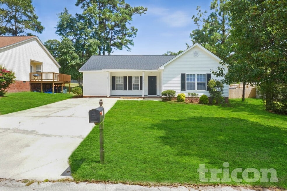 111 Parsons Mill Ln, Columbia, SC 29229 - photo 1