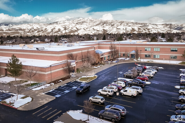 East entrance at Le Bois Elementary in Southeast Boise.