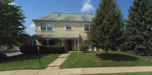 806 Bloomfield Village Blvd unit J, Auburn Hills, MI 48326 - photo 1