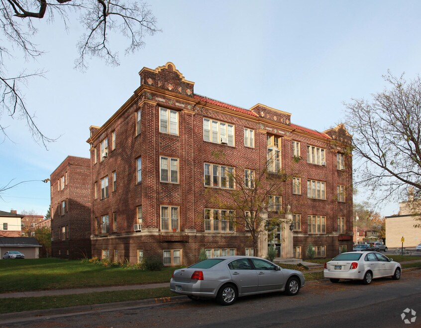 Ellis and Louise Apartments
