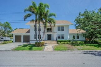 2114 S Venus St, Tampa, FL 33629