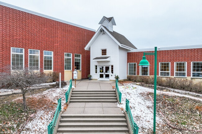 The student population of Rutherford Elementary is 483 and the school serves K-5.
