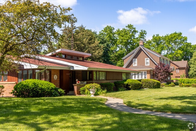 Many different architectural home styles can be found in Near West Galena.
