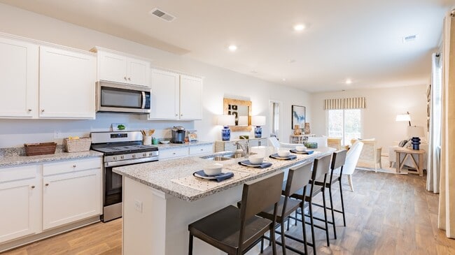 1092 Mulligan Dr, Manning, SC 29102 - photo 7