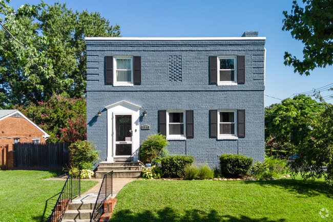 Brick colonials are more rare housing stock in Benning Heights, but some exist.