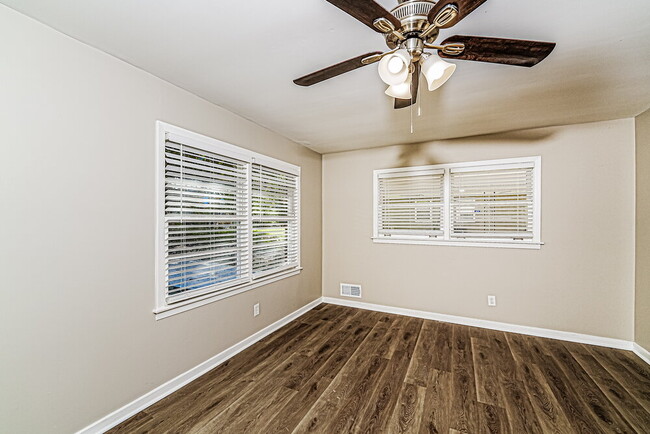 1716 2nd St NE, Center Point, AL 35215 - photo 5