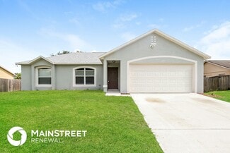 1792 Parrsboro St NW, Palm Bay, FL 32907