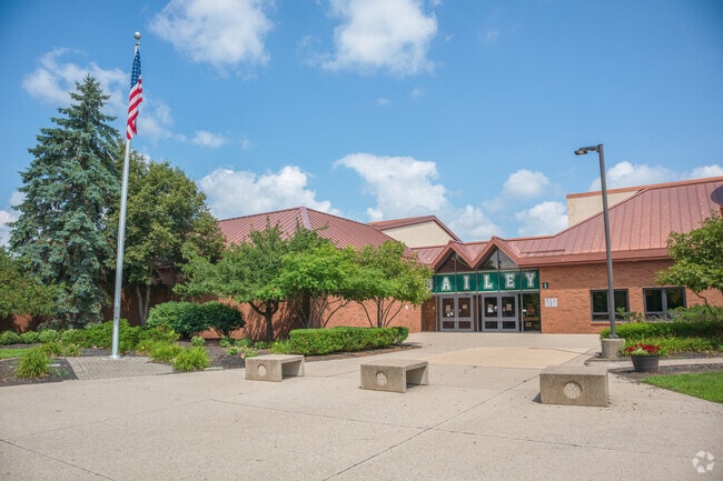 Mary Emma Bailey Elementary School front entrance in Brandon.