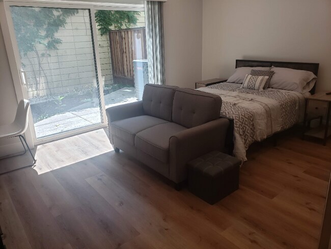 725 19th St unit 101, Sacramento, CA 95811 - photo 2