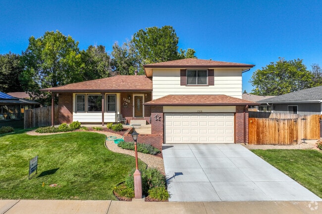 Most properties in Garden Acres come with small, grassy lawns and driveways.