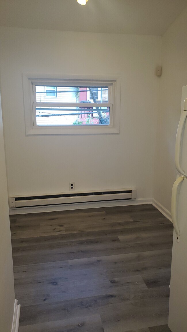 2553 Bonaffon St unit Apartment 1, Philadelphia, PA 19142 - photo 6