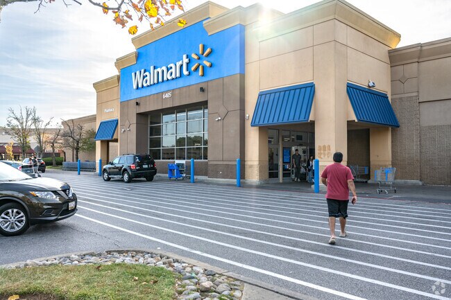 Dobbin Center is a major shopping spot in Columbia.