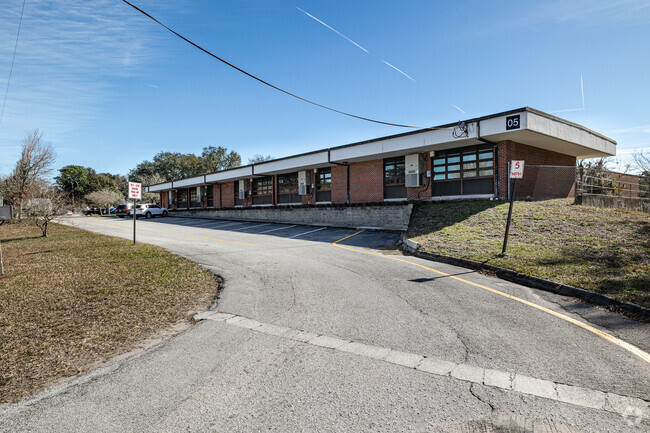 Lone Star Elementary School