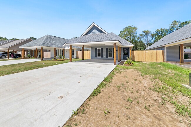 230 Camerons Cove Dr, Carencro, LA 70520 - photo 3