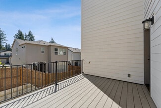 15432 SW Everglade Ave, Tigard, OR 97224