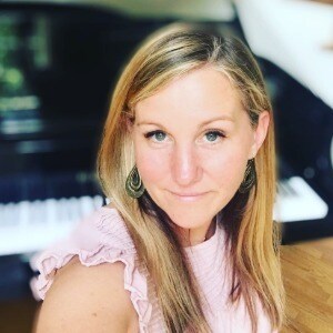 Alix Nadi