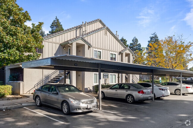 Highland Meadows neighborhood offers condos for residents.