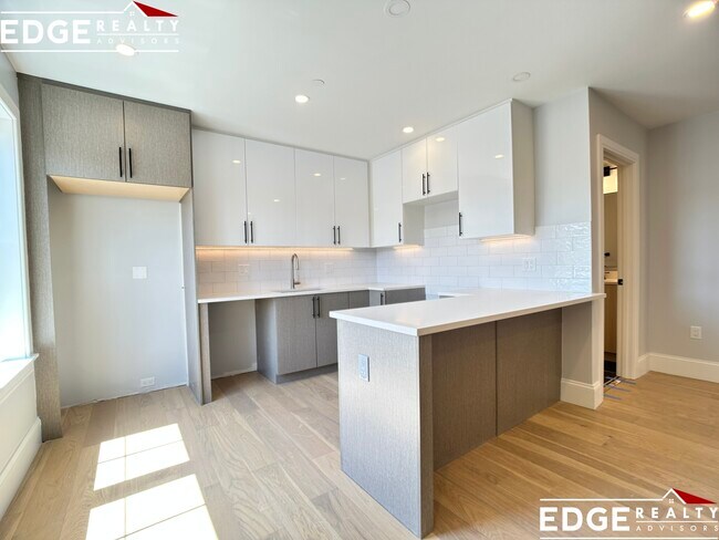 367 Market St unit 2, Brighton, MA 02135 - photo 2