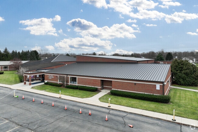 Holloway Side View