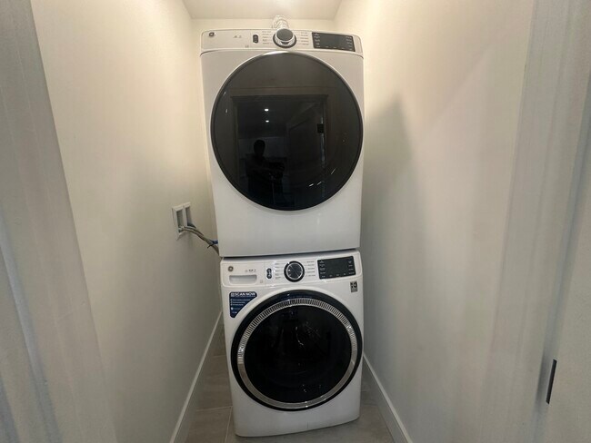 44 Iffley Rd unit 2, Jamaica Plain, MA 02130 - photo 5