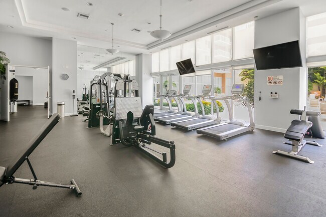 Venture At Aventura East unit 704, Aventura, FL 33180 - photo 7