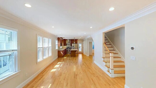7 Acron Rd unit 1, Brookline, MA 02445 - photo 5