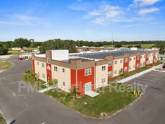 260 Spanish Moss Cir Unit 207, Sebring, FL 33876