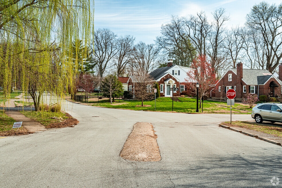 About Hawthorne | Schools, Demographics, Things to Do