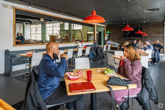 OJays Parkway professionals often meet at Deli Ohio for lunch.