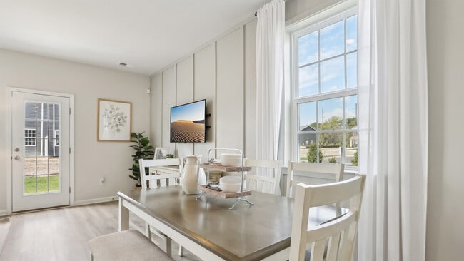 112 Corolla Dr, Egg Harbor Township, NJ 08234 - photo 2