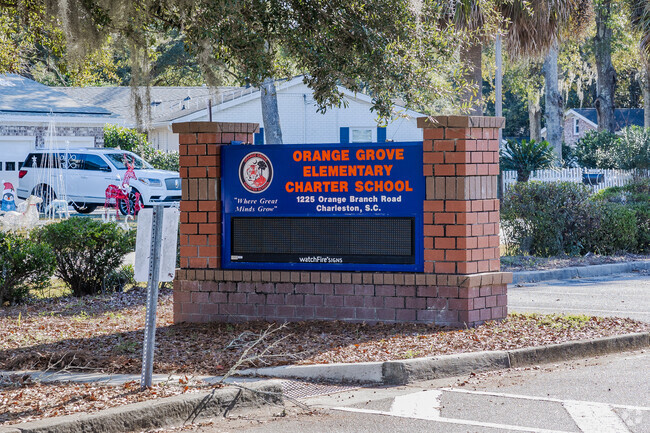 Welcome to Orange Grove Elementary Charter School in West Ashley.