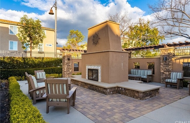 23 Quinn Way unit 23 Quinn Way, Mission Viejo, CA 92691 - photo 2