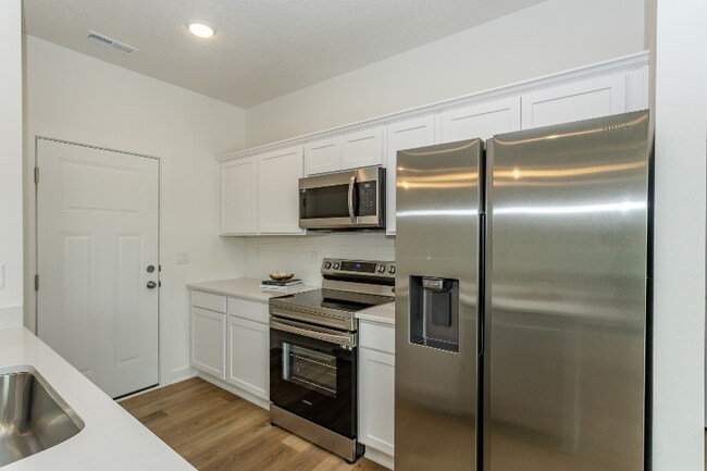 3111 Bracken Place, Norwalk, IA 50211 - photo 6