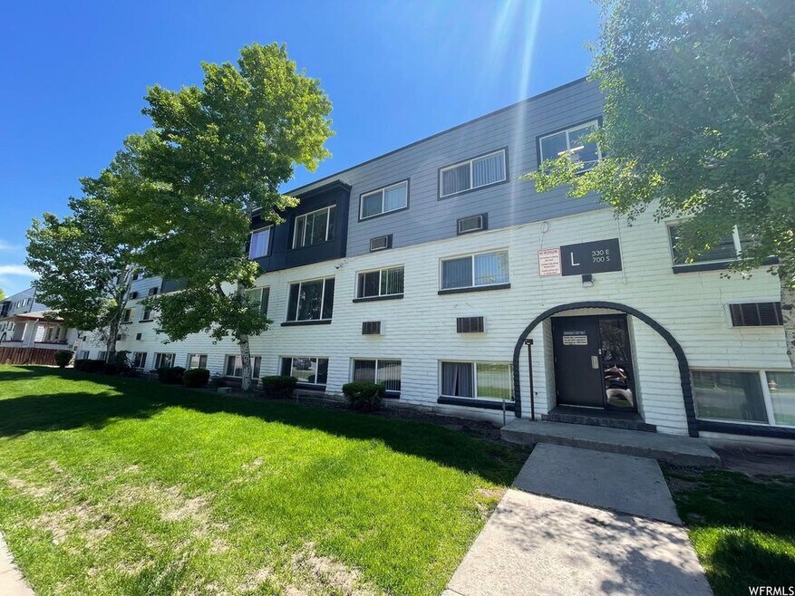 330 E 700 S unit 306, Salt Lake City, UT 84111 - photo 1