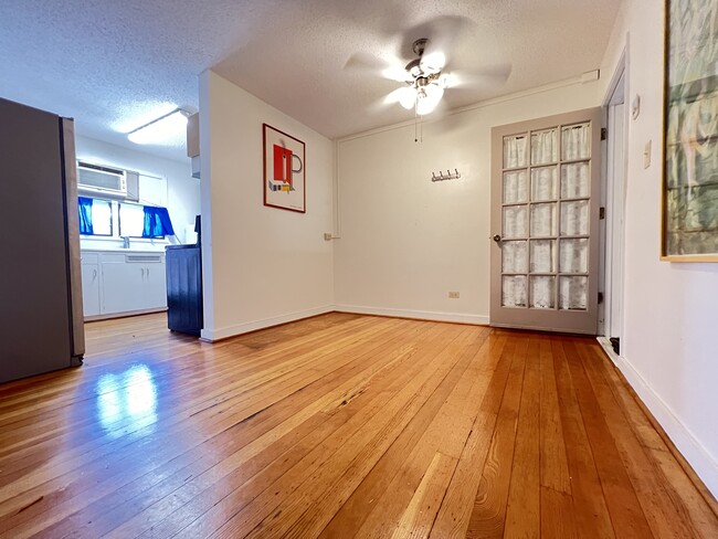 1014 Kapahulu Ave unit 220, Honolulu, HI 96816 - photo 7