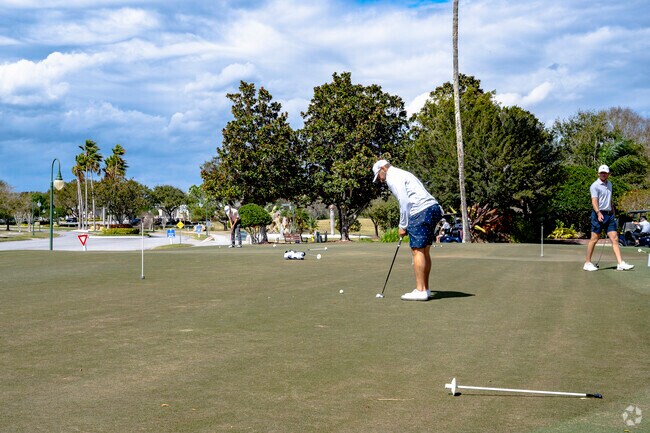 South Port Orange residents can enjoy a round at Crane Lakes Golf Club.